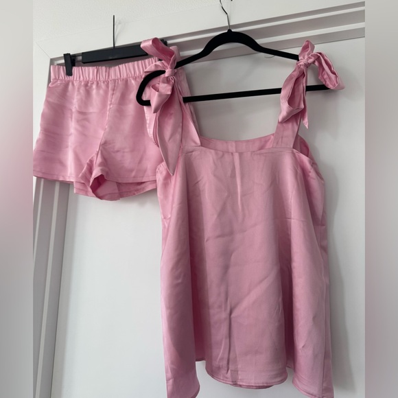 Show Me Your Mumu Getting Ready Set - Picture 3 of 6